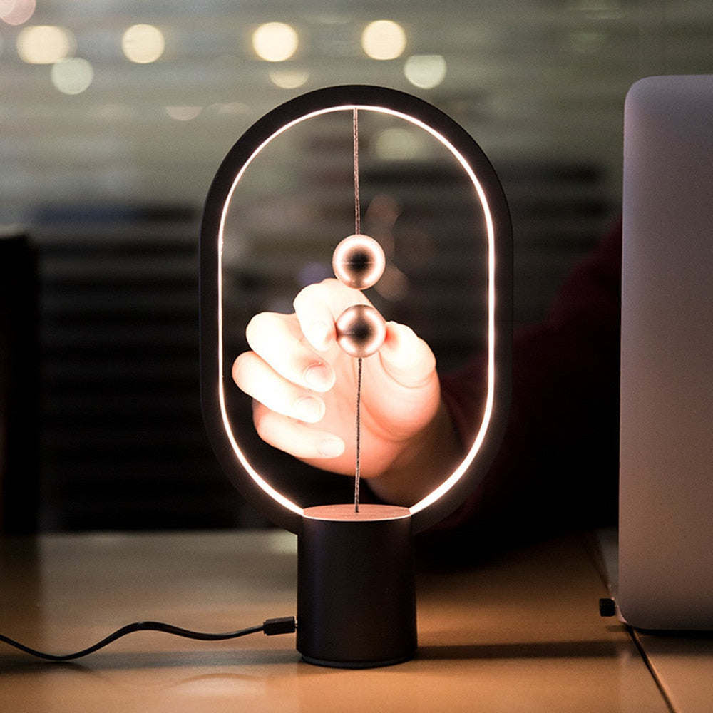 Heng Balance Lamp